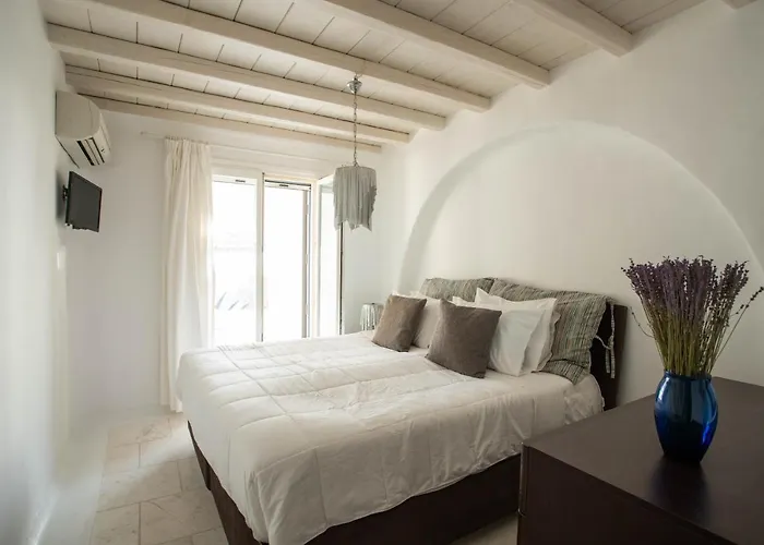 Diorite By Mykonos Rocks *